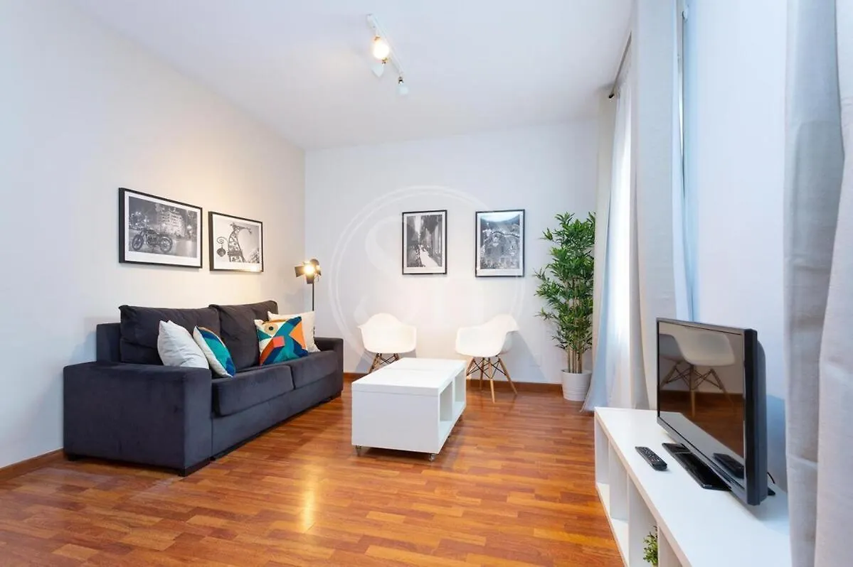 Elegante Apartamento Cerca De La Sagrada Familia I Barcelona